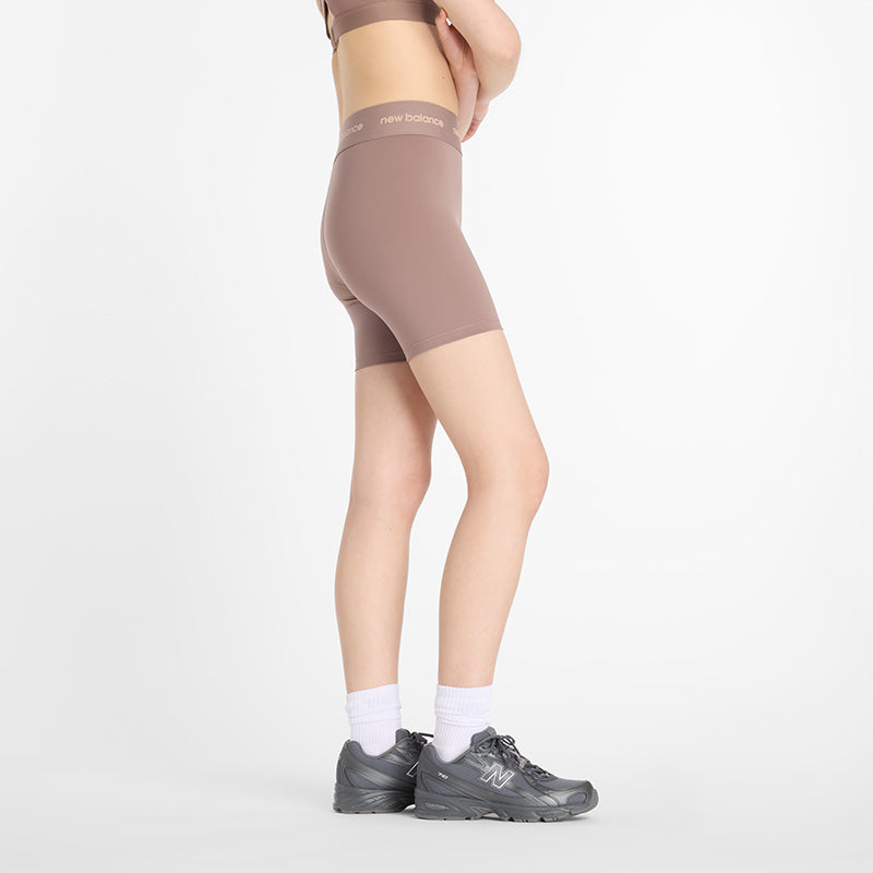 NB Sleek High Rise Sport Short 5"